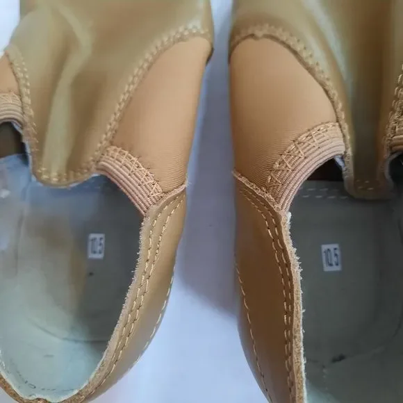 Kids Tan Slip-On Shoes - Picture 6 of 7